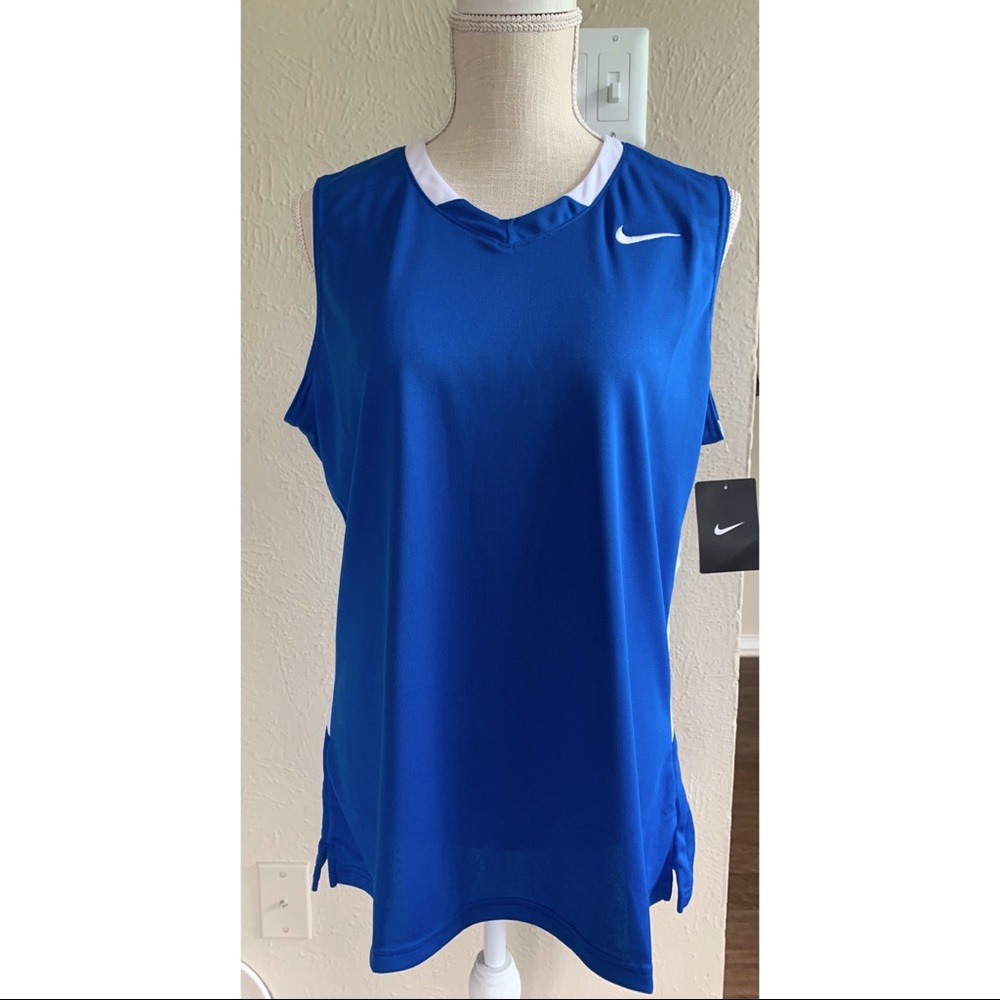 NWT Blue Nike Dri Fit sleeveless top size XL